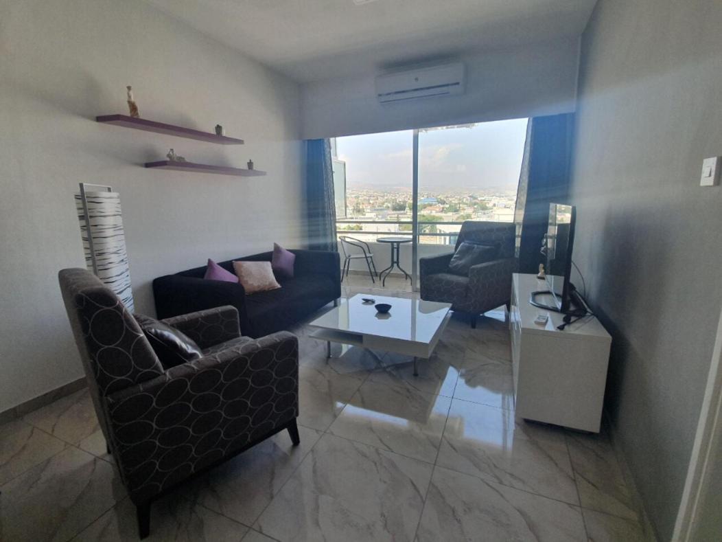 Great Views Apartment. Lemesos Exteriér fotografie